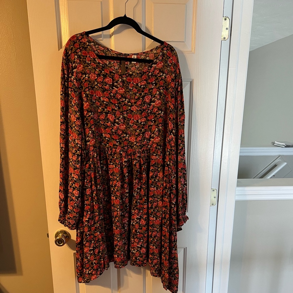 EUC BP floral babydoll dress, long sleeve, elastic wrist, size 4x